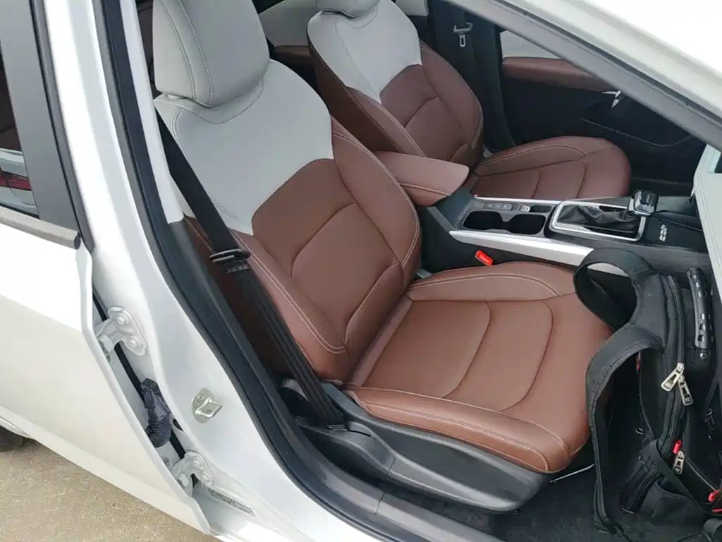 Chevrolet Monza — миниатюра 25