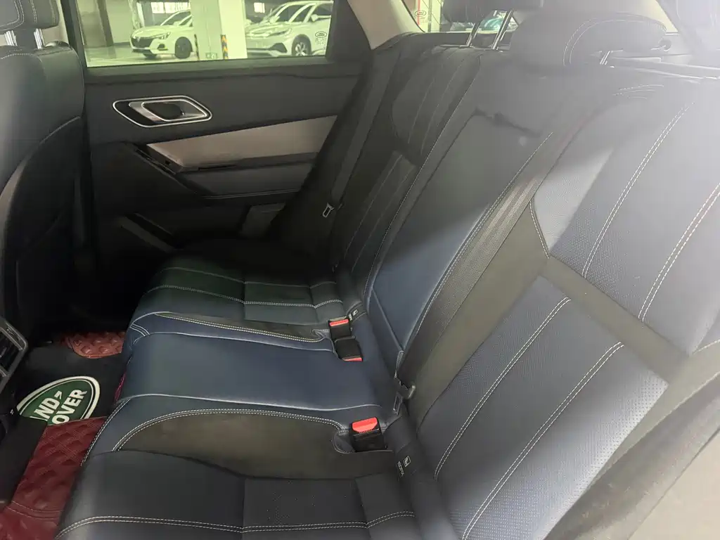 Land Rover Velar — миниатюра 11