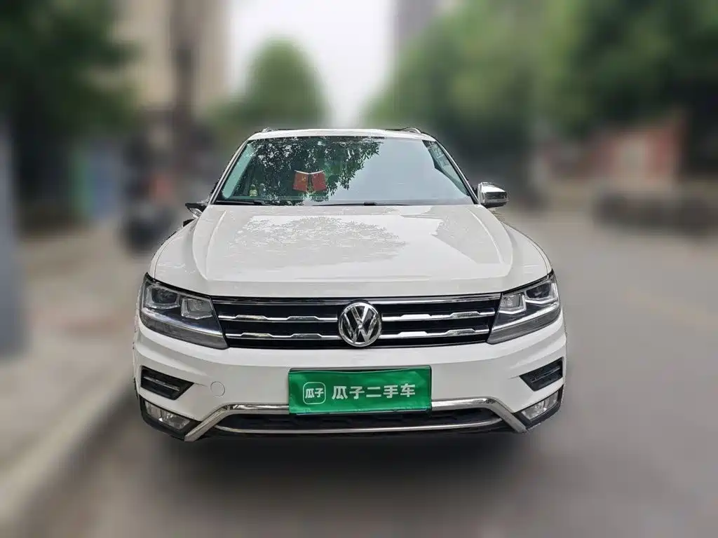 Volkswagen Tiguan L — миниатюра 23