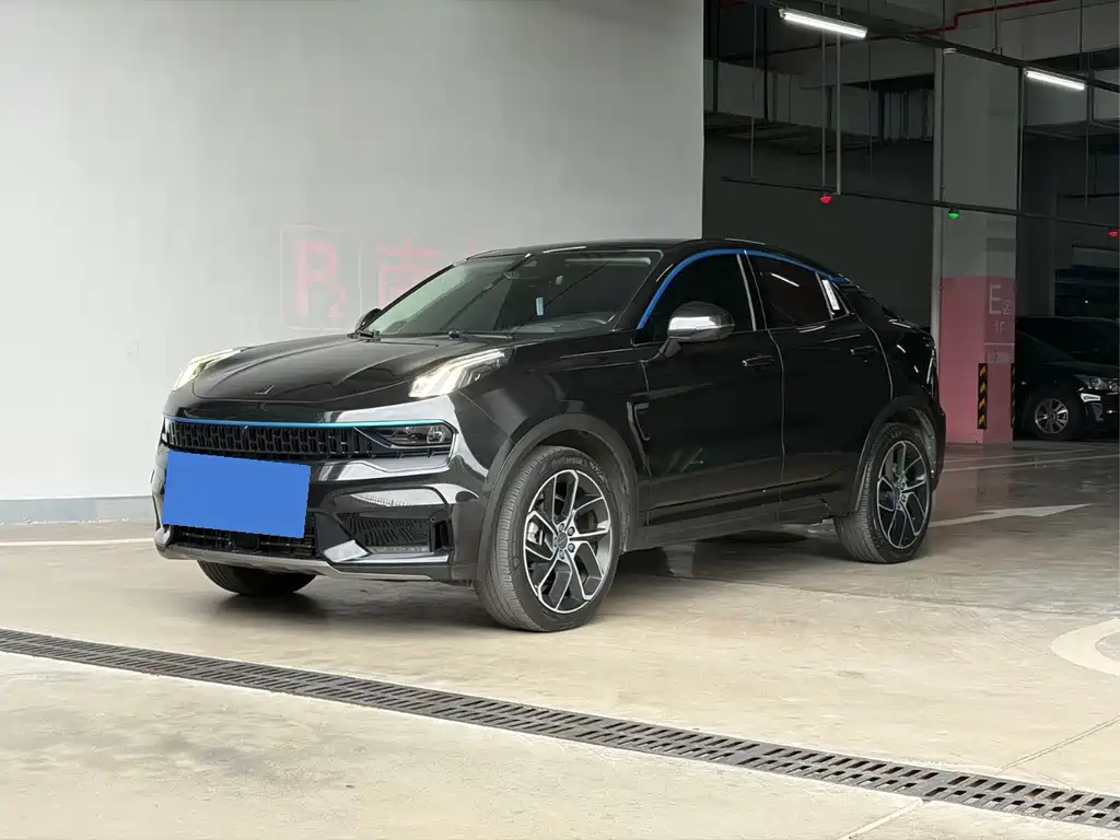 Lynk & Co 05 — миниатюра 2