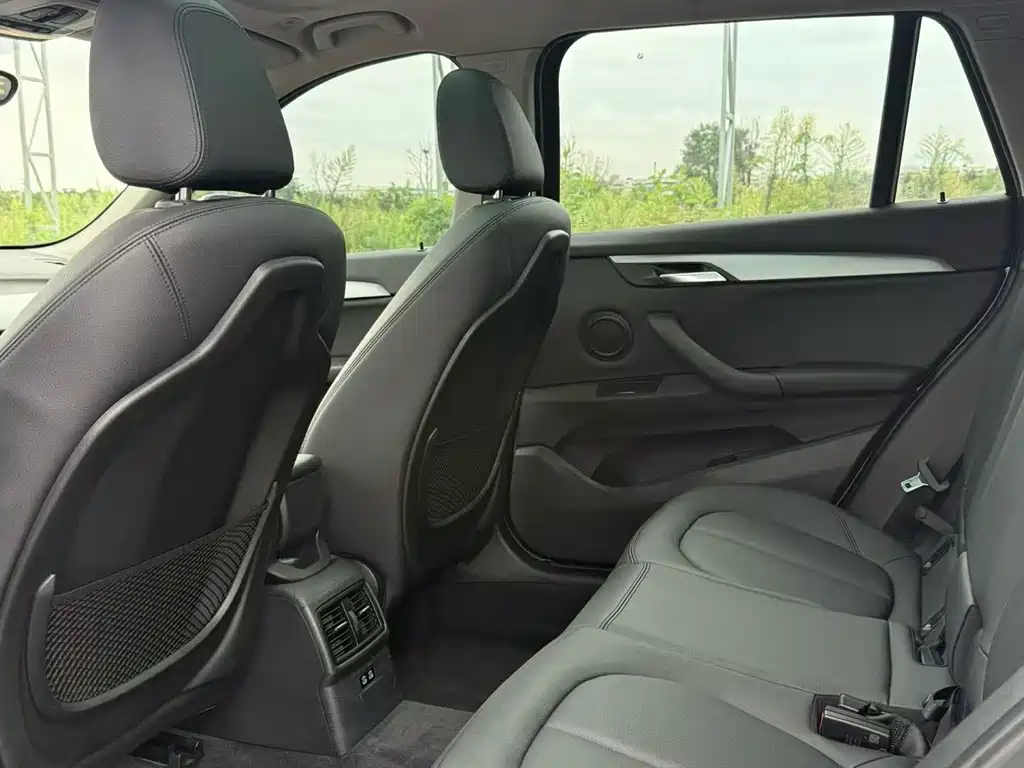 BMW X1 — миниатюра 8