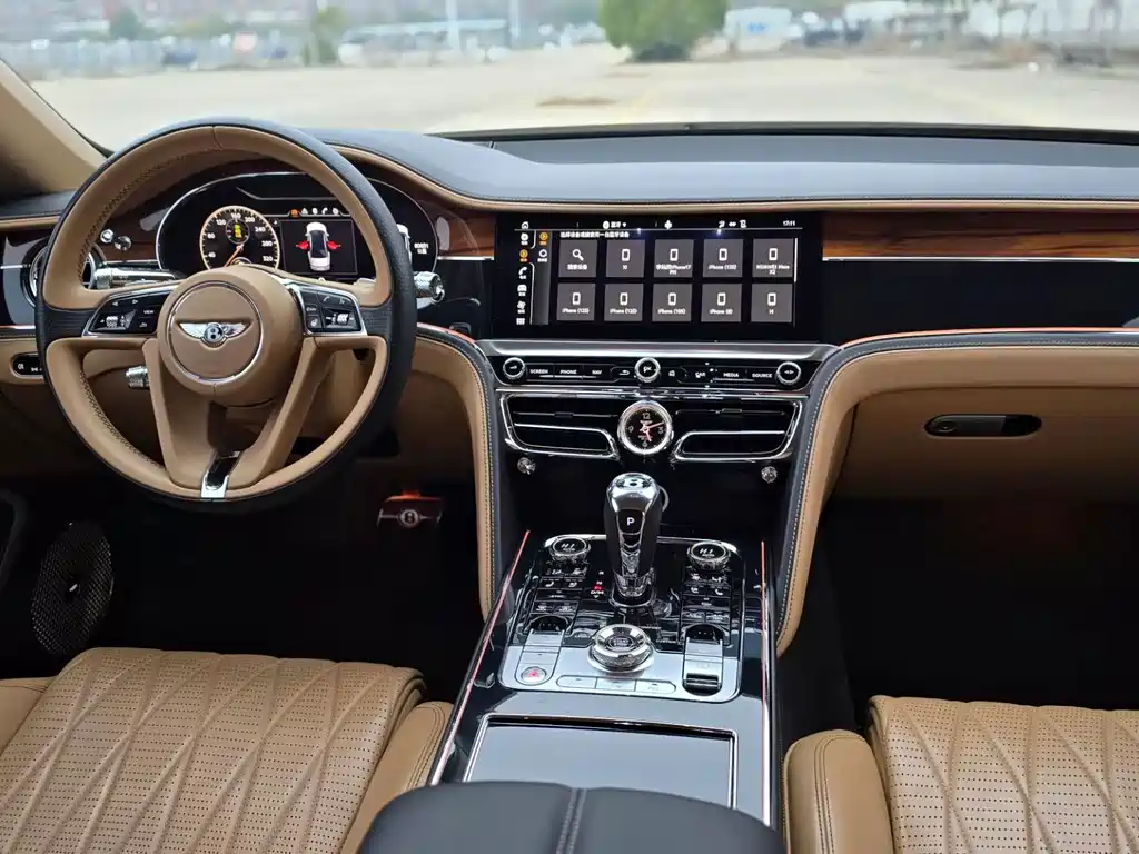 Bentley Flying Spur — миниатюра 18