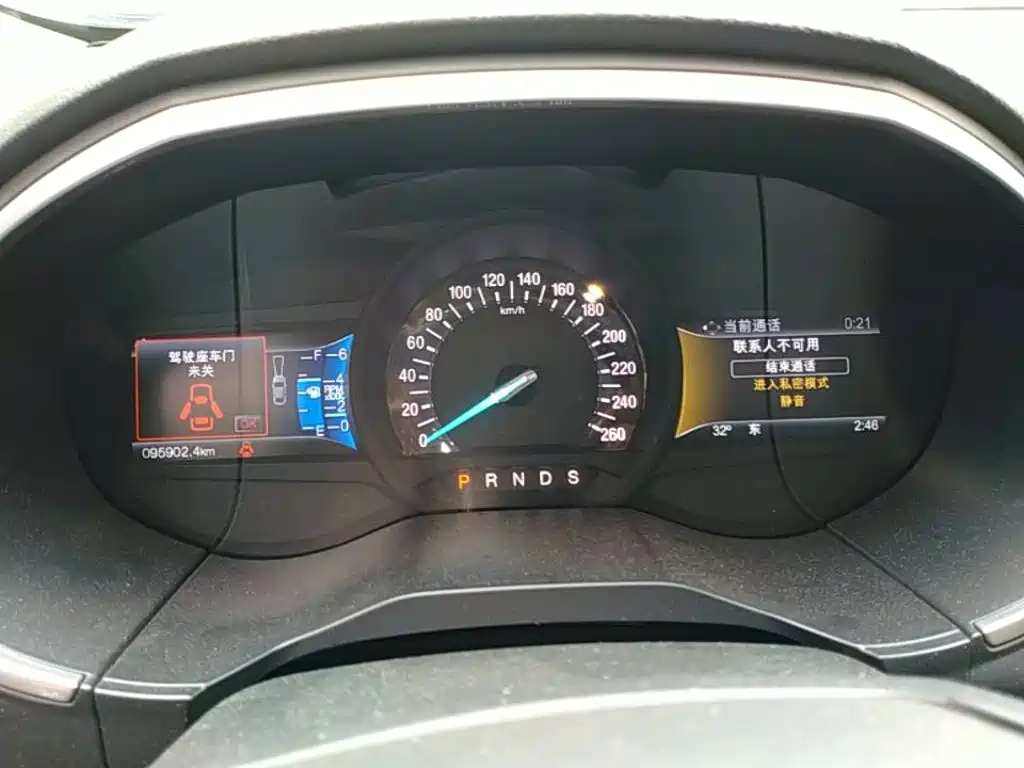 Ford Edge — миниатюра 12