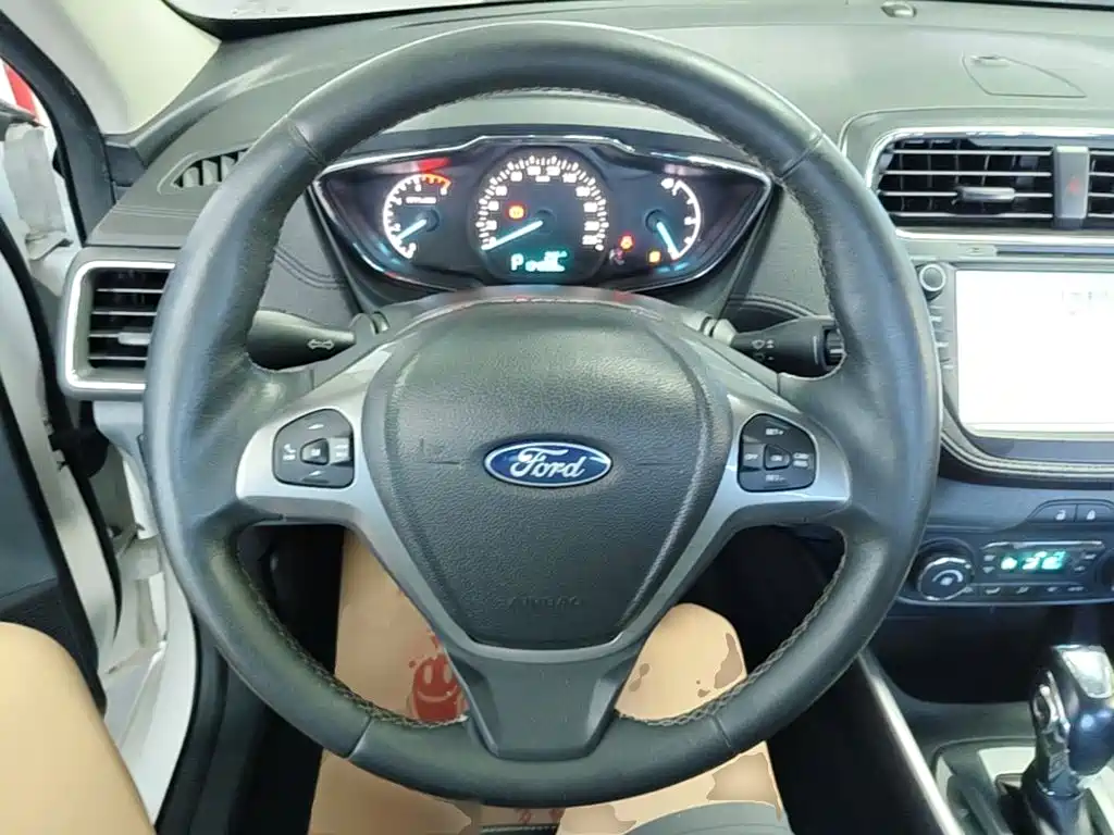 Ford Escort — миниатюра 11