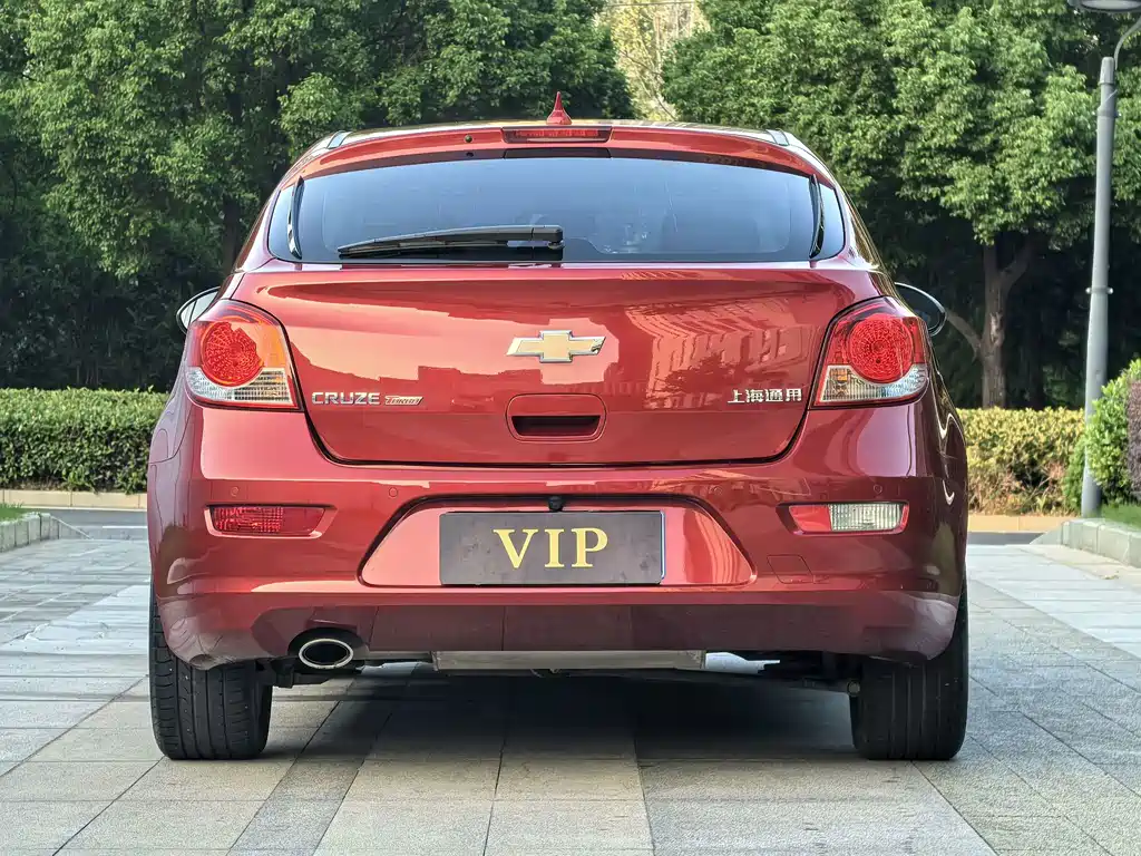 Chevrolet Cruze — миниатюра 5
