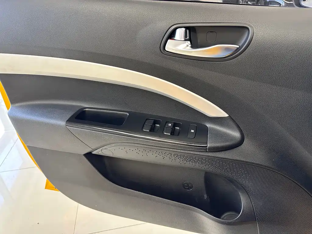 Kia KX1 1.4L CVT Sunroof Model, фото 7