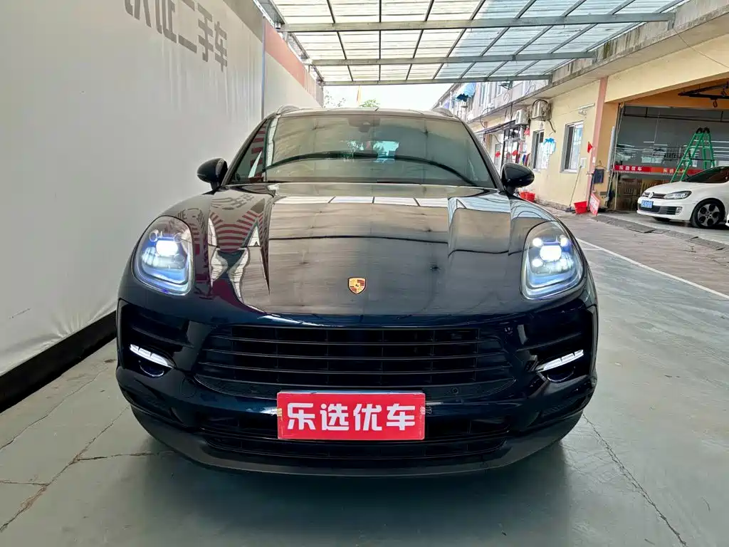 Porsche Macan — миниатюра 2
