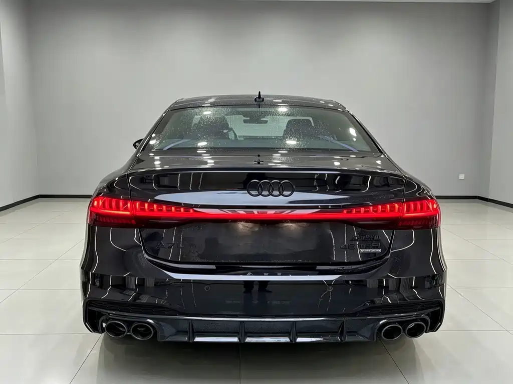 Audi A7L — миниатюра 7