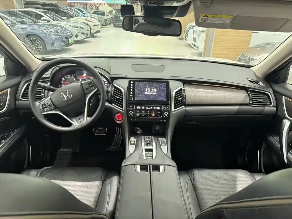 Honda Avancier — миниатюра 9