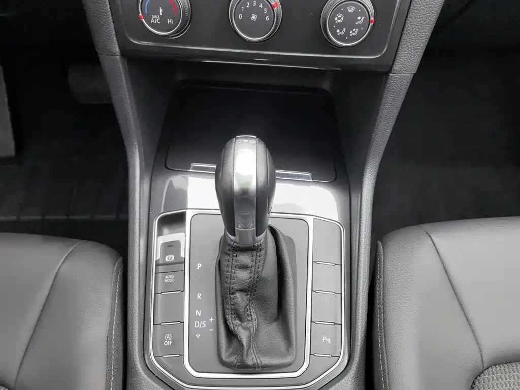 Volkswagen Golf Sportsvan — миниатюра 13