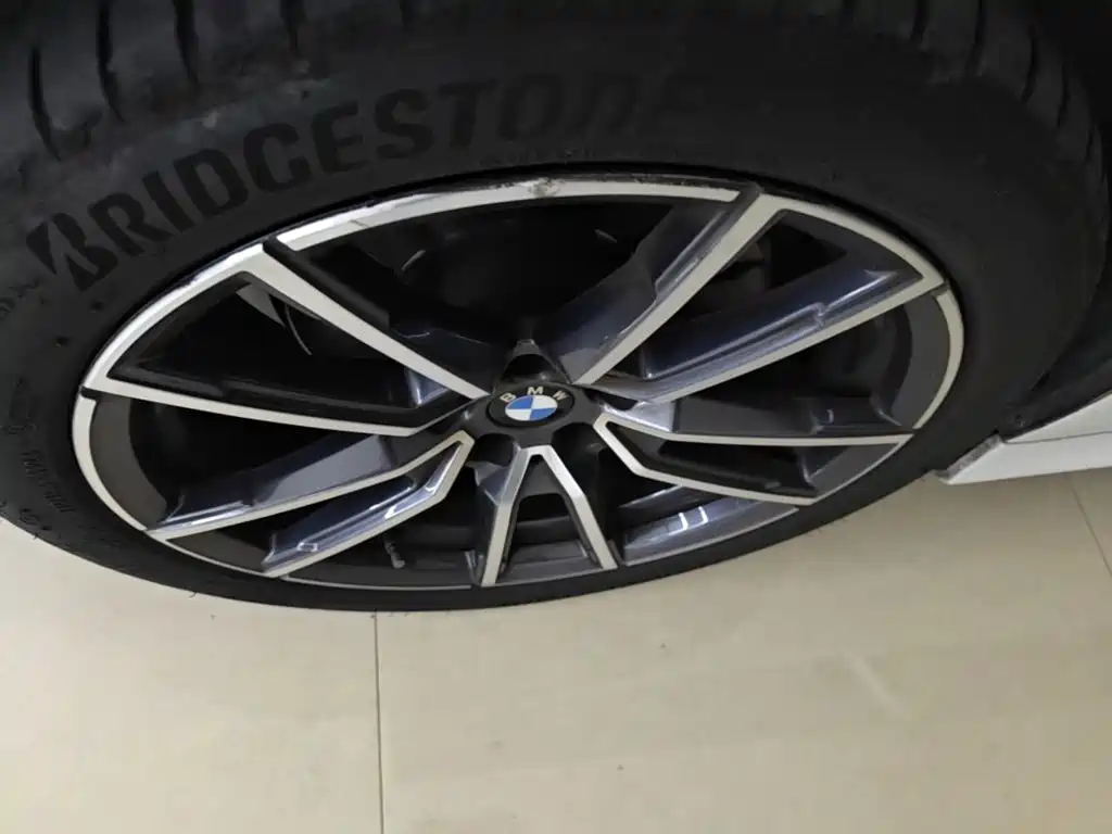 BMW 3 Series — миниатюра 25