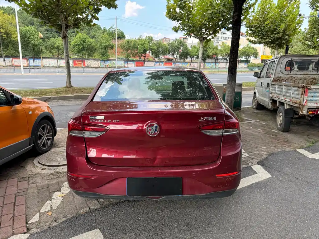 Buick Excelle — миниатюра 5
