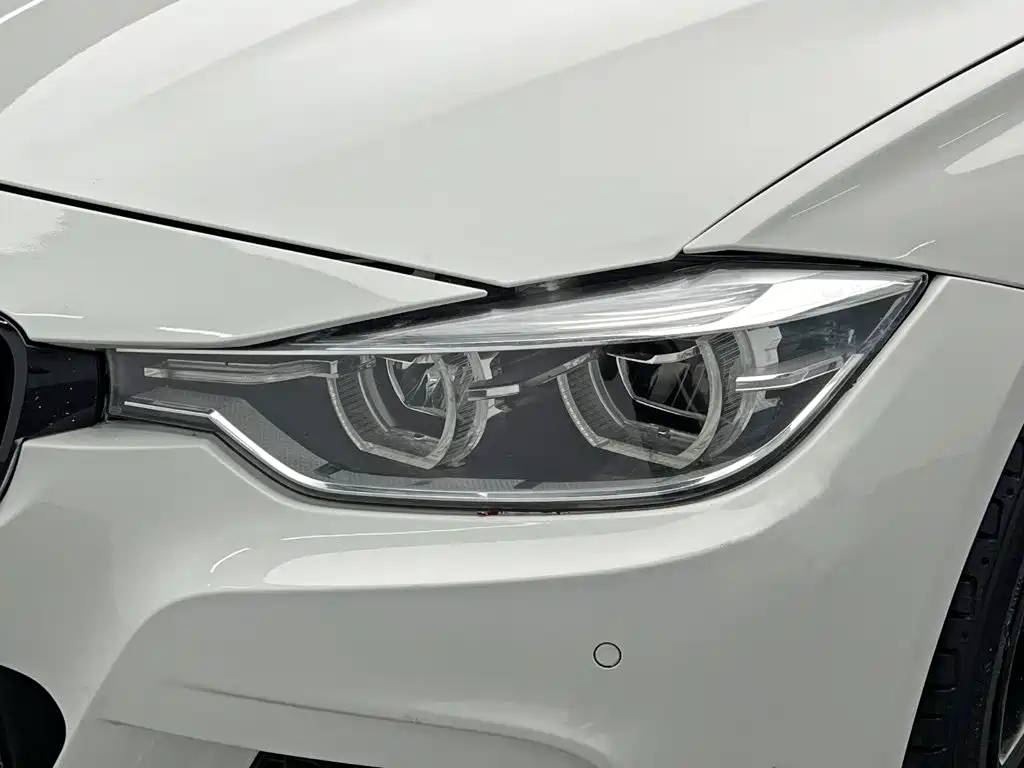 BMW 3 Series — миниатюра 9