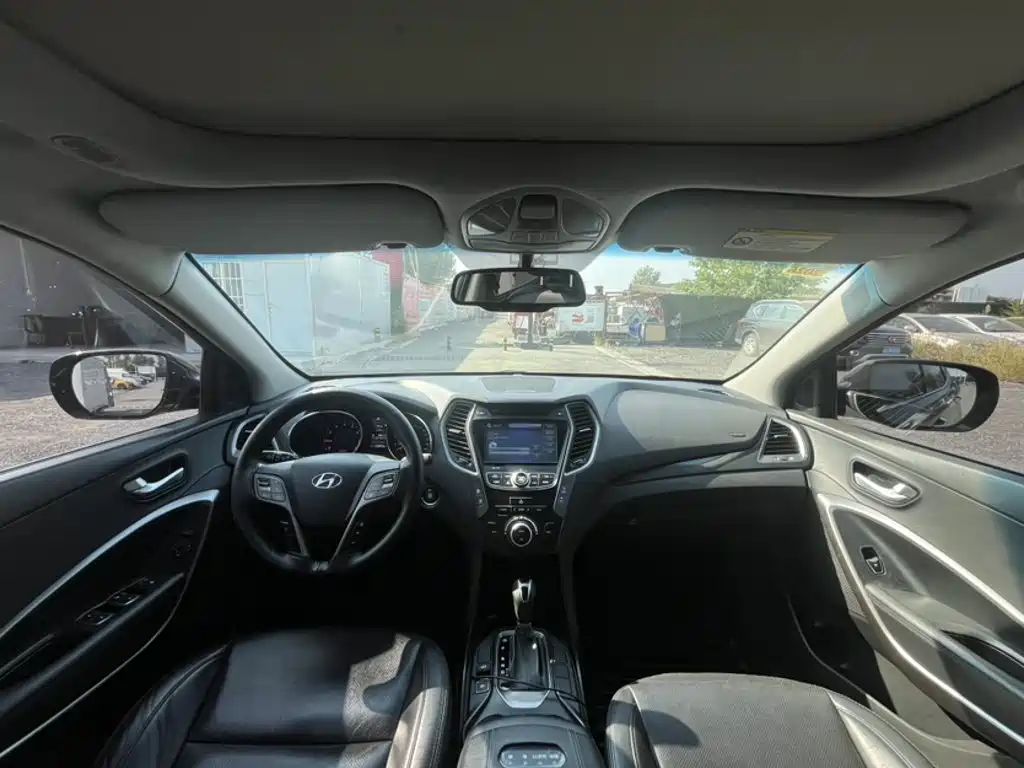 Hyundai Santa Fe — миниатюра 13
