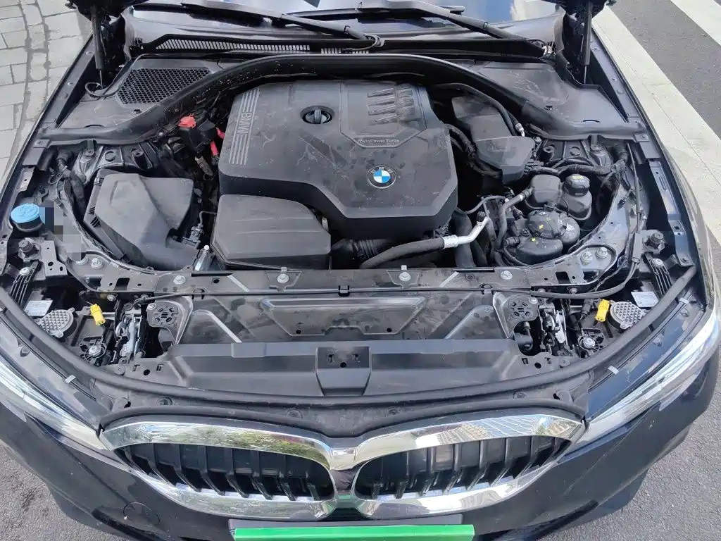 BMW 3 Series — миниатюра 11