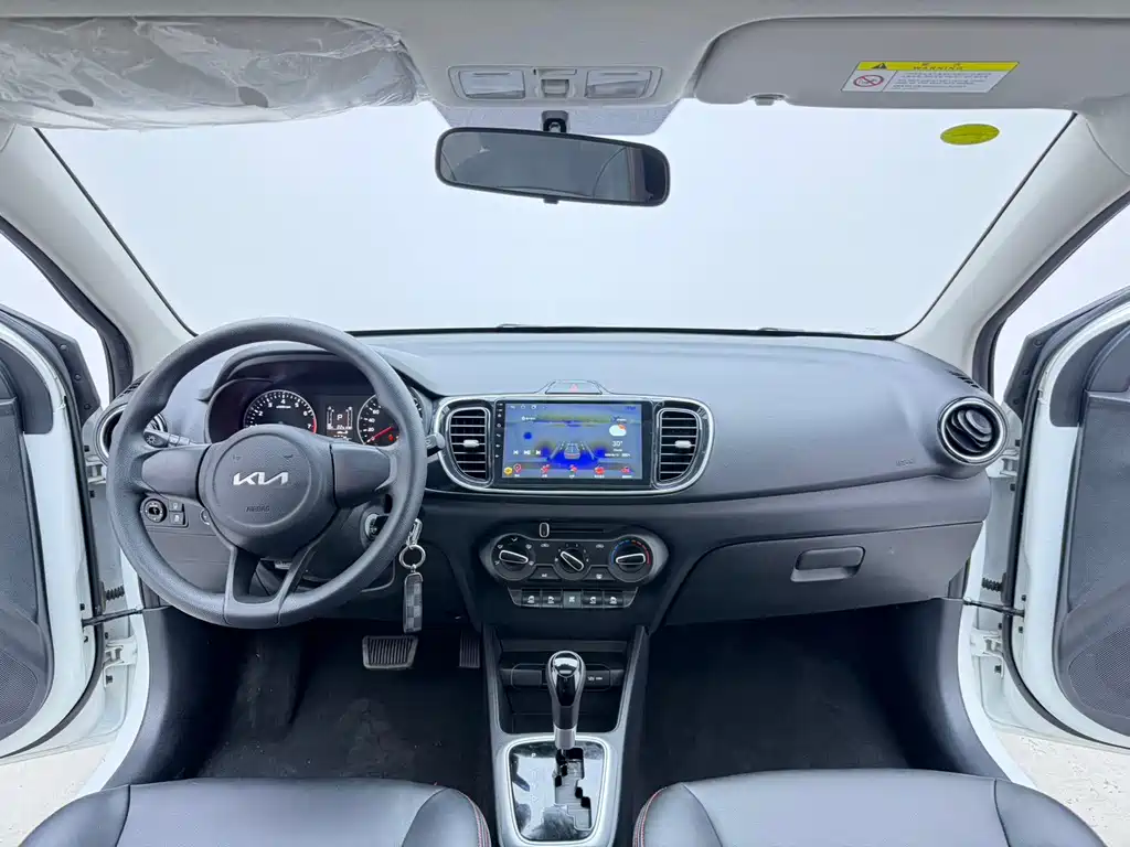 Kia Huanchi — миниатюра 13
