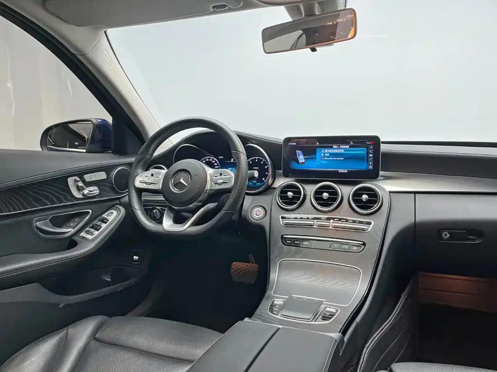 Mercedes-Benz C-Class — миниатюра 21