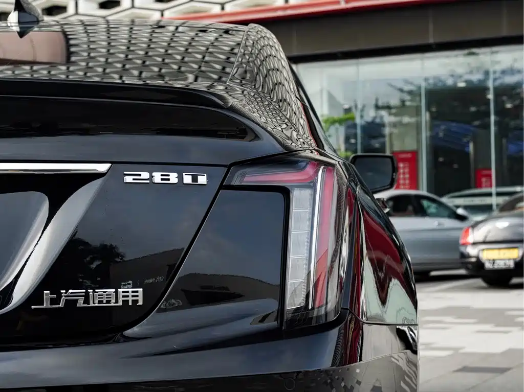 Cadillac CT5 2023 28T Luxury