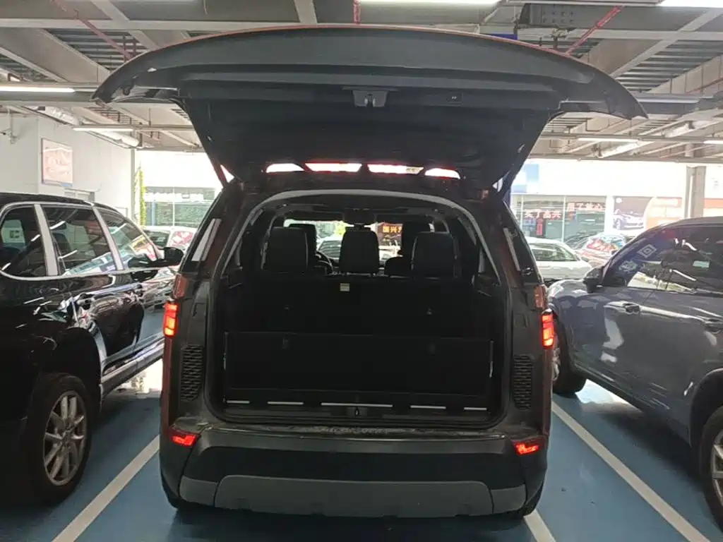 Land Rover Discovery — миниатюра 19