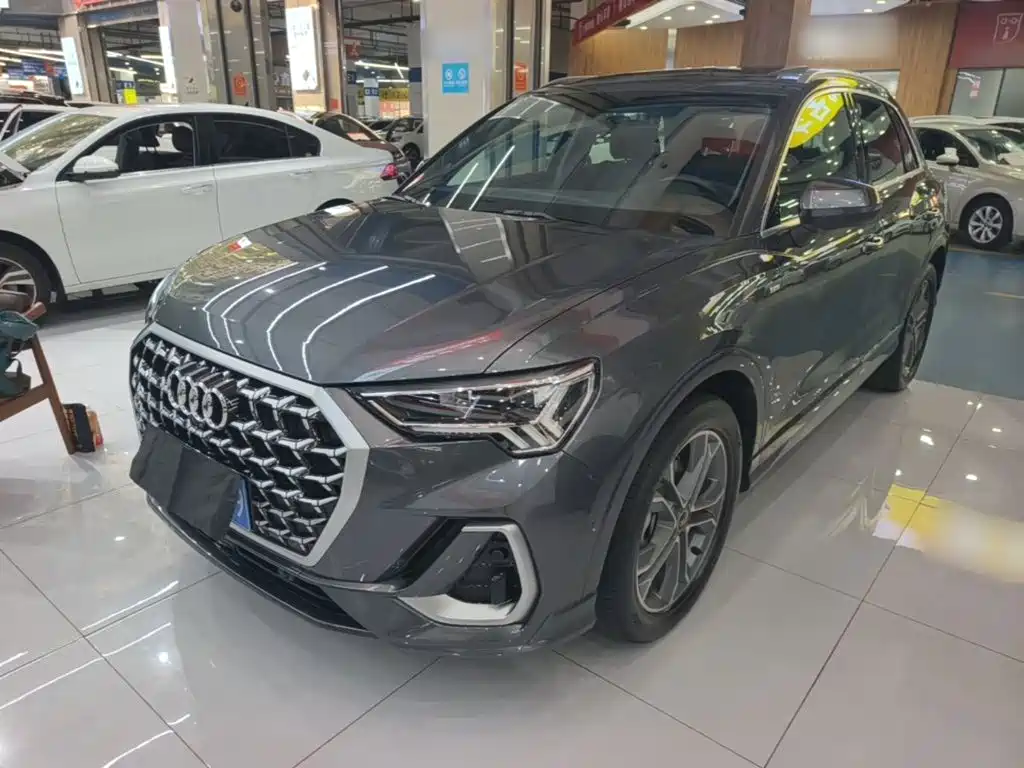 Audi Q3 — миниатюра 2