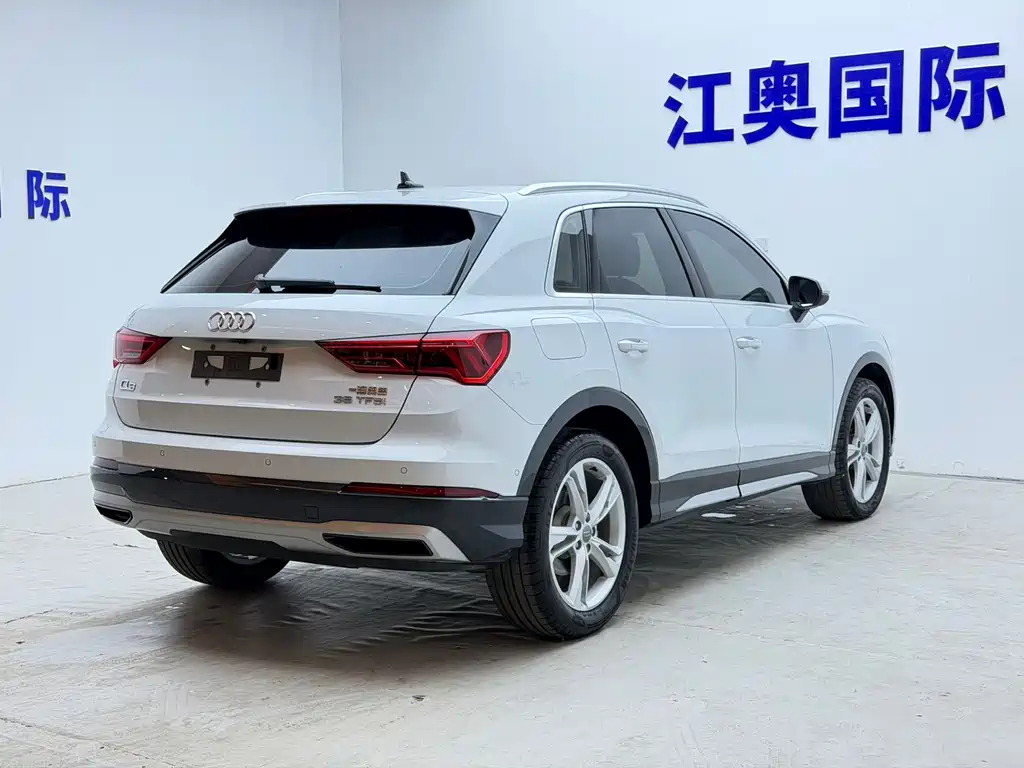Audi Q3 — миниатюра 19