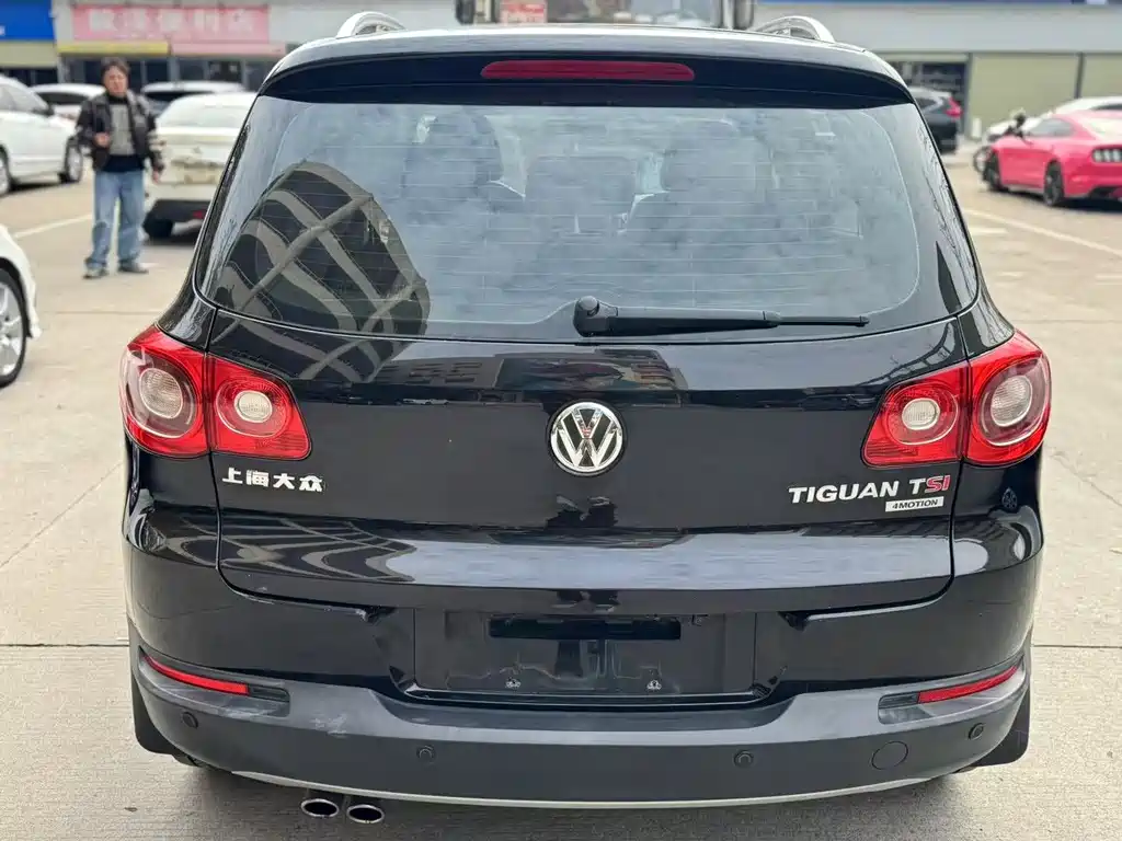 Volkswagen Tiguan 2013 1.8TSI AT
