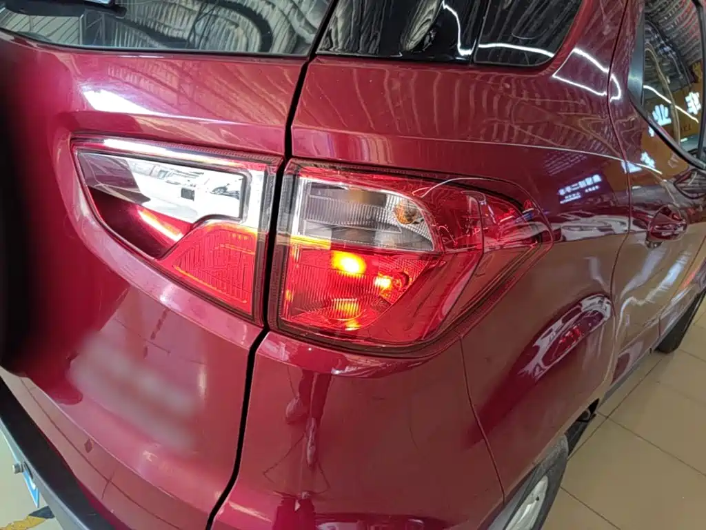 Ford Ecosport — миниатюра 8