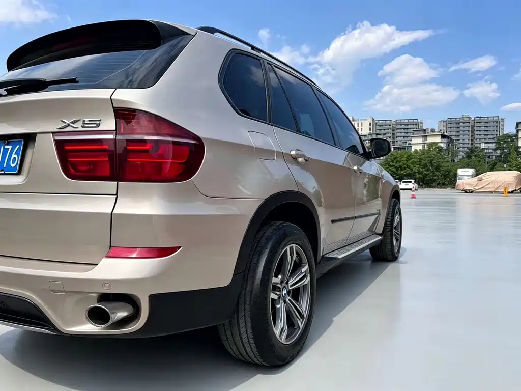 BMW X5 2013 xDrive35i Lead