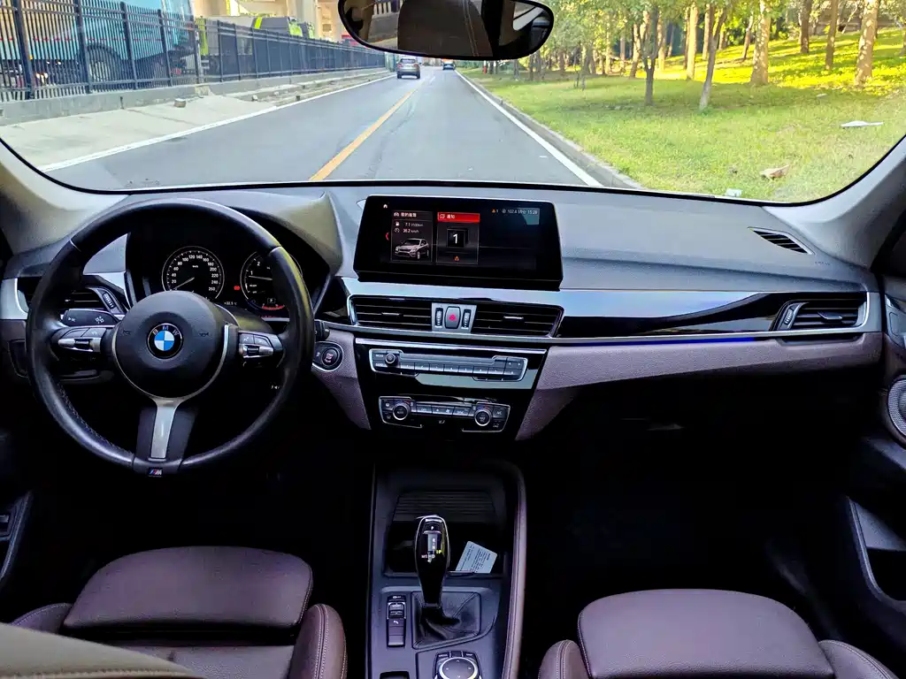BMW X1 — миниатюра 9