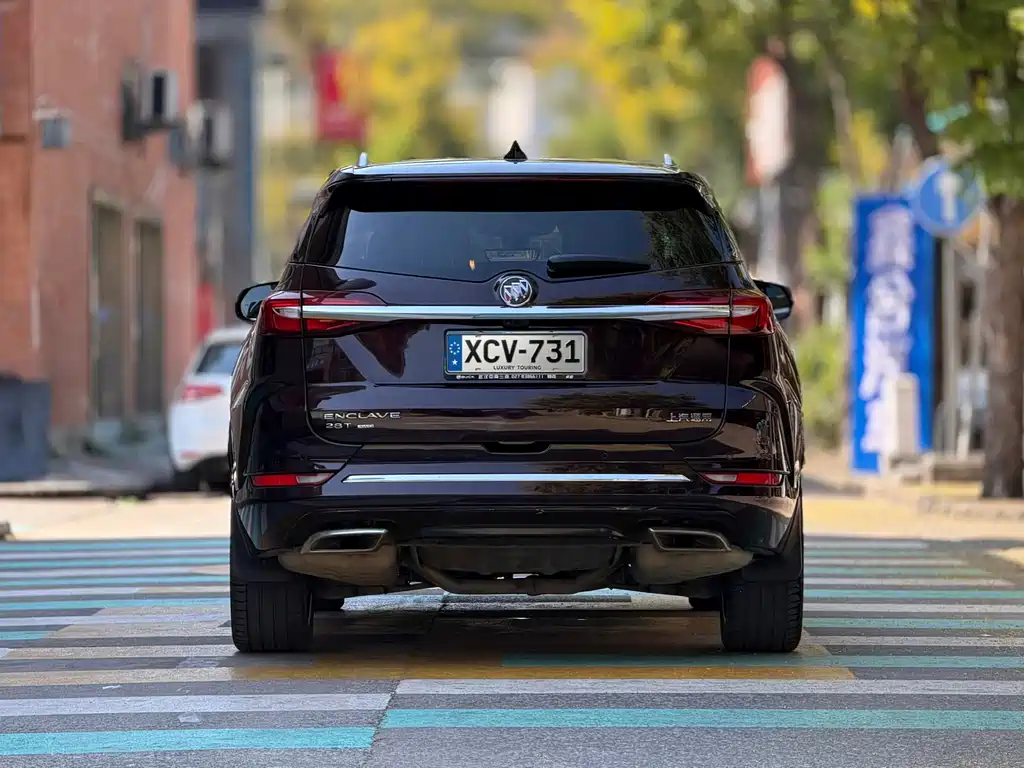 Buick Enclave — миниатюра 5