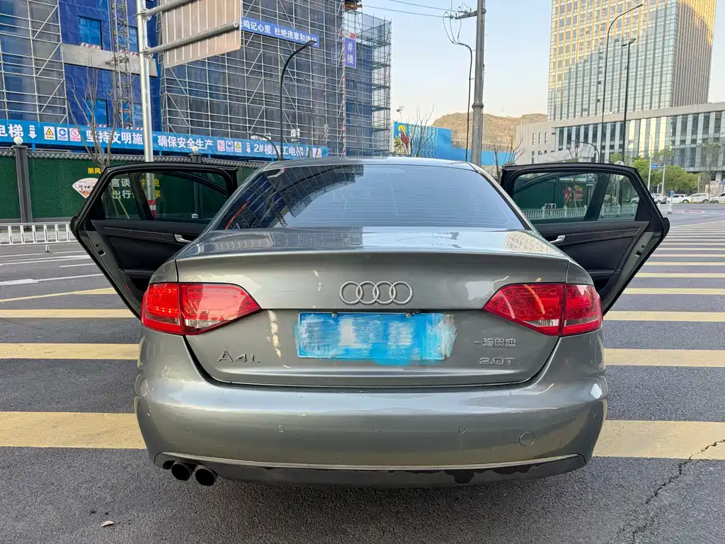 Audi A4L — миниатюра 6