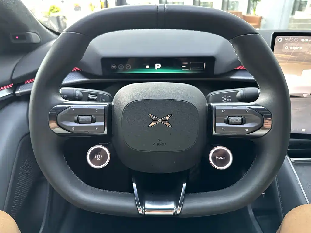 XPeng P7 — миниатюра 9