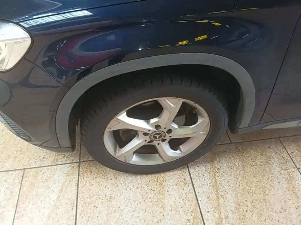 Mercedes-Benz GLA — миниатюра 23