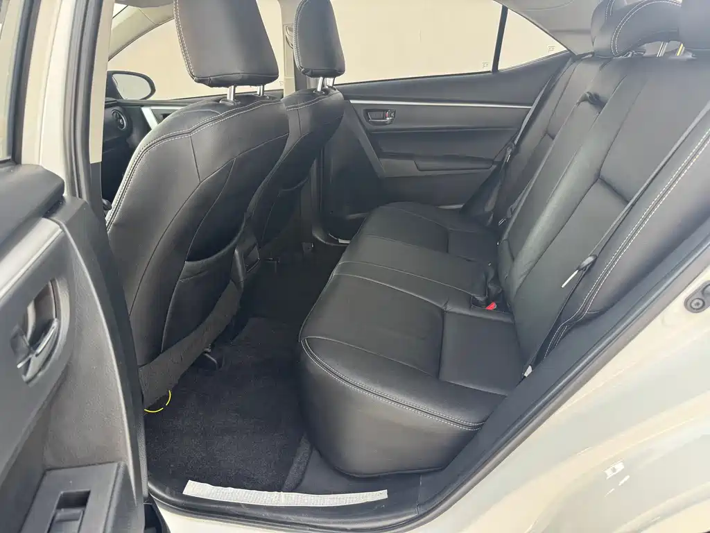 Toyota Corolla — миниатюра 7