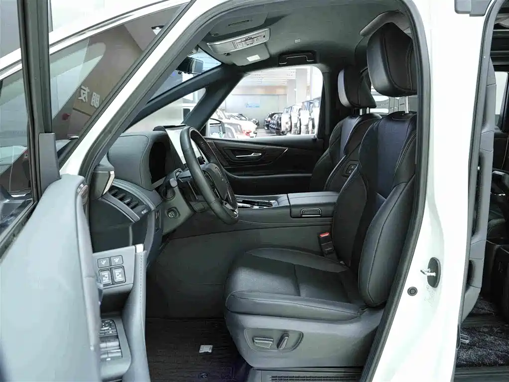 Toyota Vellfire — миниатюра 11