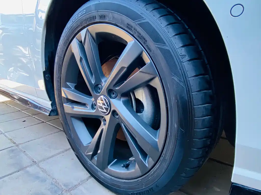 Volkswagen Golf — миниатюра 11