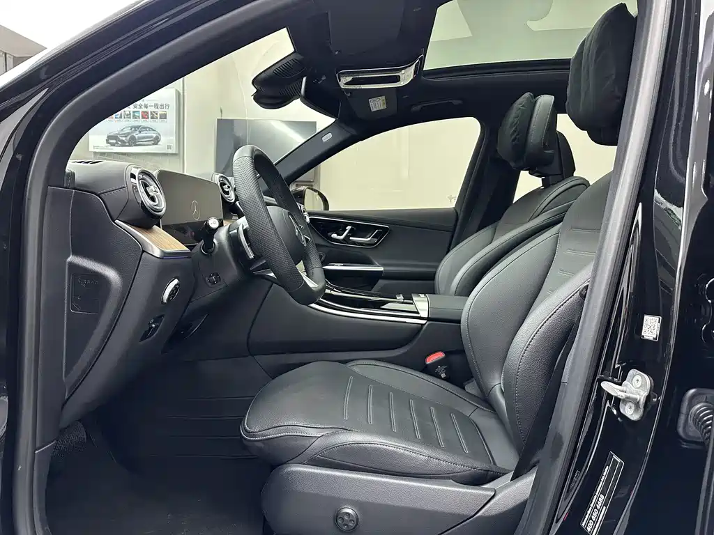 Mercedes-Benz GLC — миниатюра 10