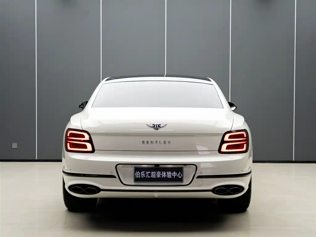 Bentley Flying Spur 2023 4.0T V8 S