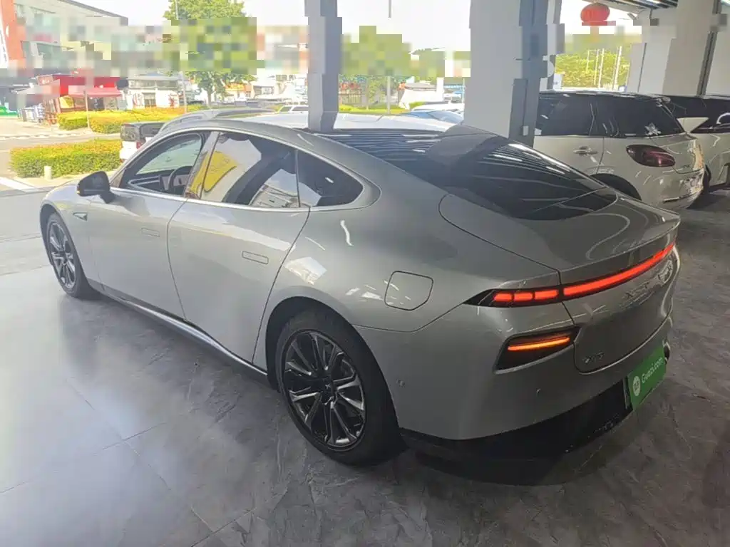 XPeng P7 — миниатюра 5