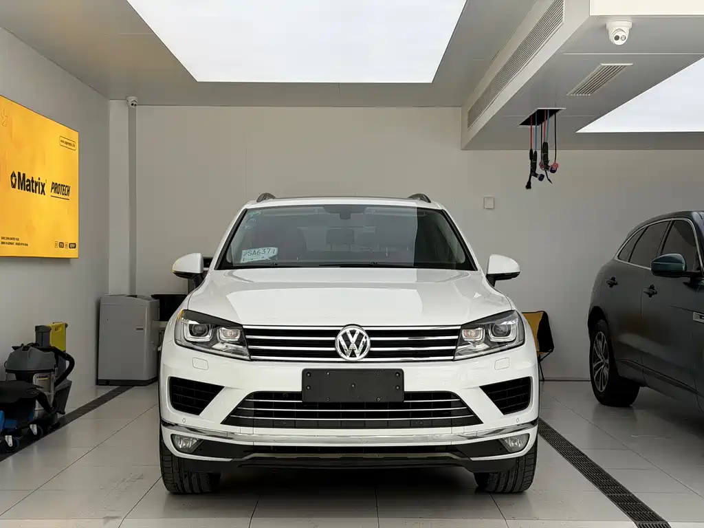 Volkswagen Touareg 2016 3.0TSI