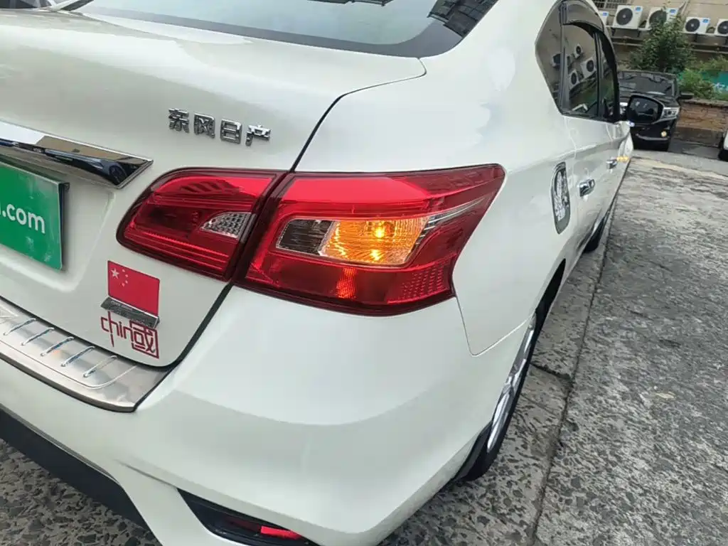 Nissan Sylphy — миниатюра 8