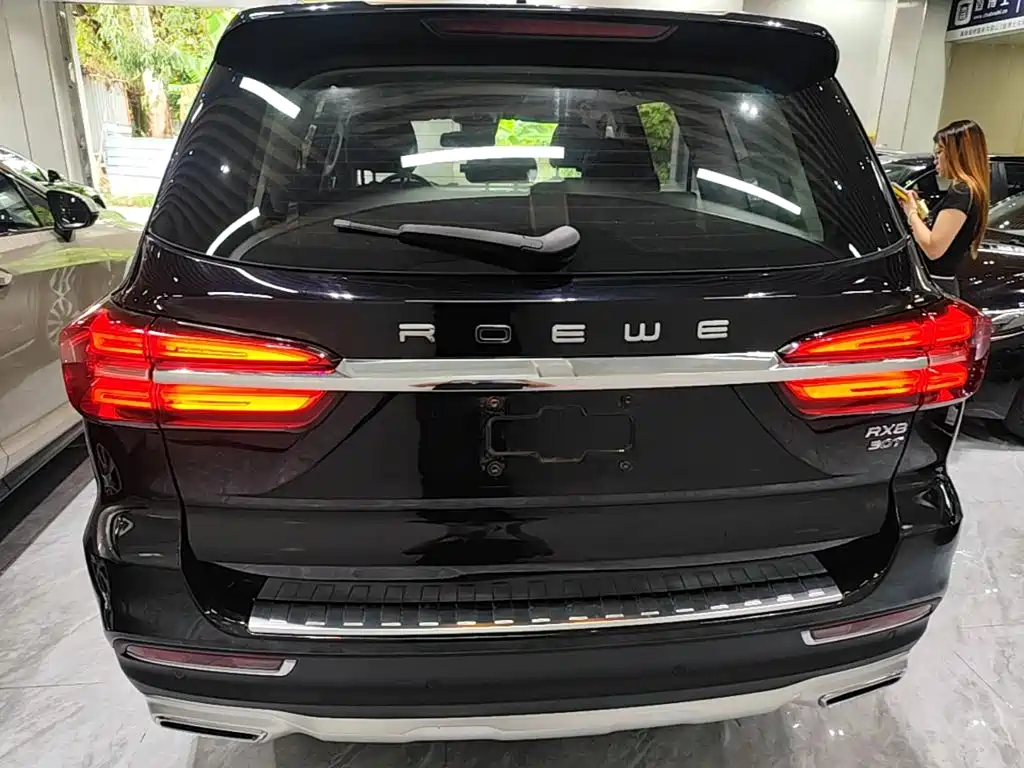 Roewe RX8 — миниатюра 6