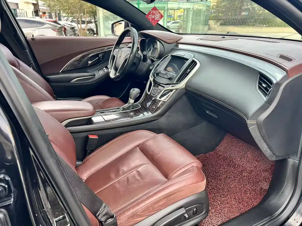 Buick LaCrosse — миниатюра 13