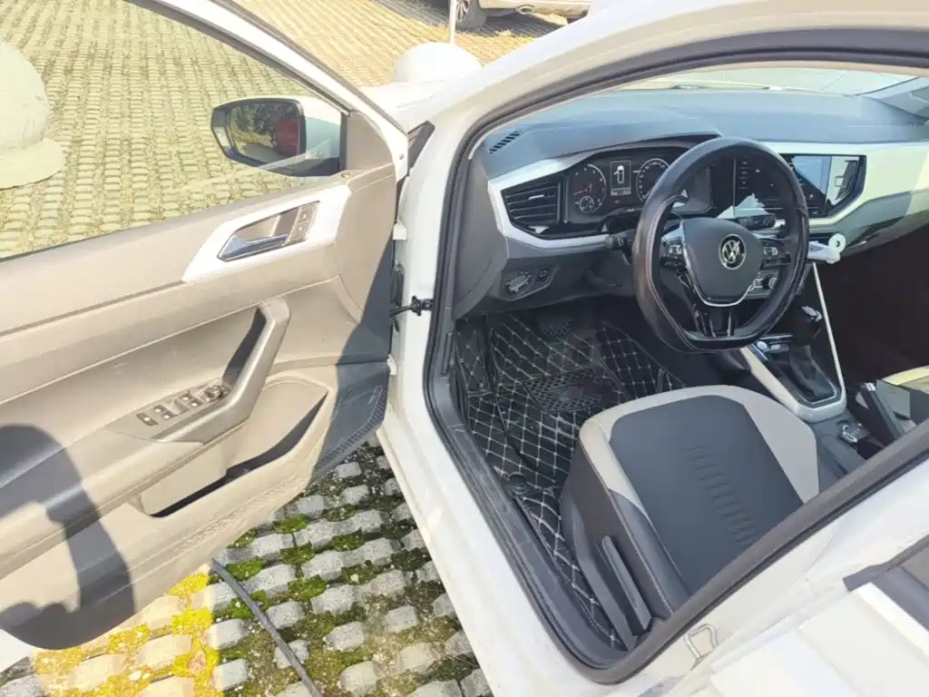 Volkswagen Polo — миниатюра 16