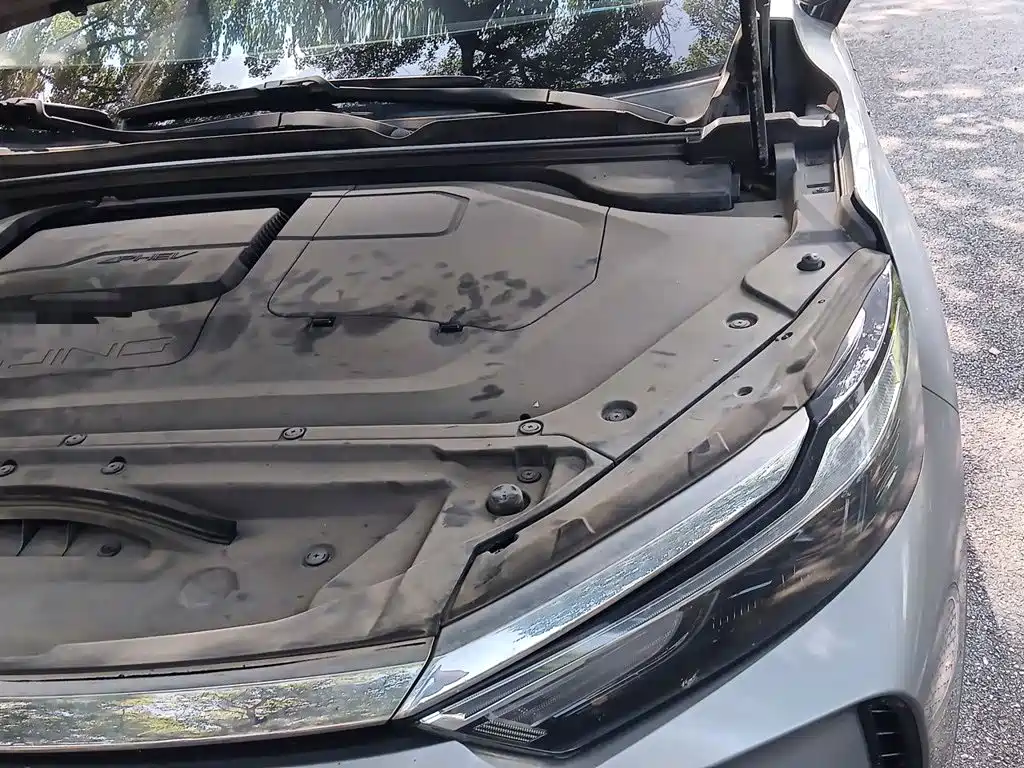 BAIC X7 PHEV — миниатюра 22