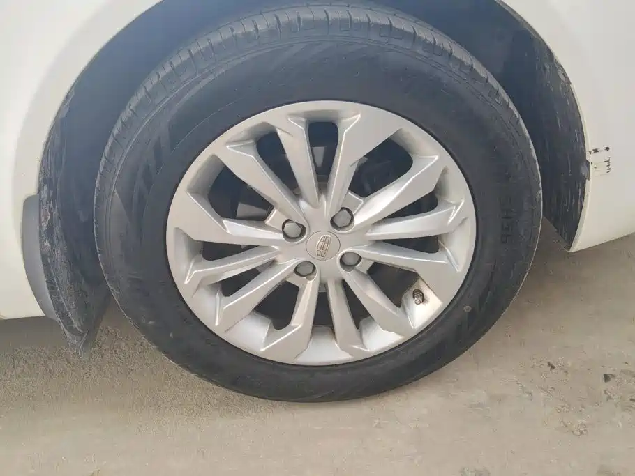 Geely Vision — миниатюра 6