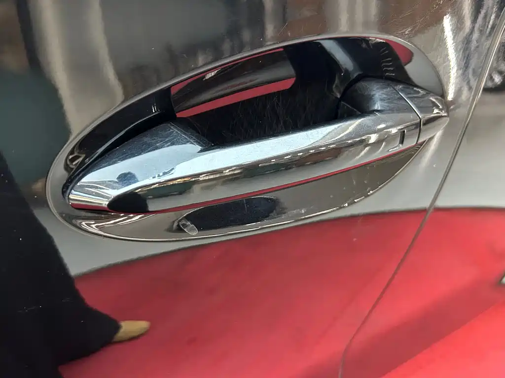 Hongqi Hongqi E-QM5 — миниатюра 33
