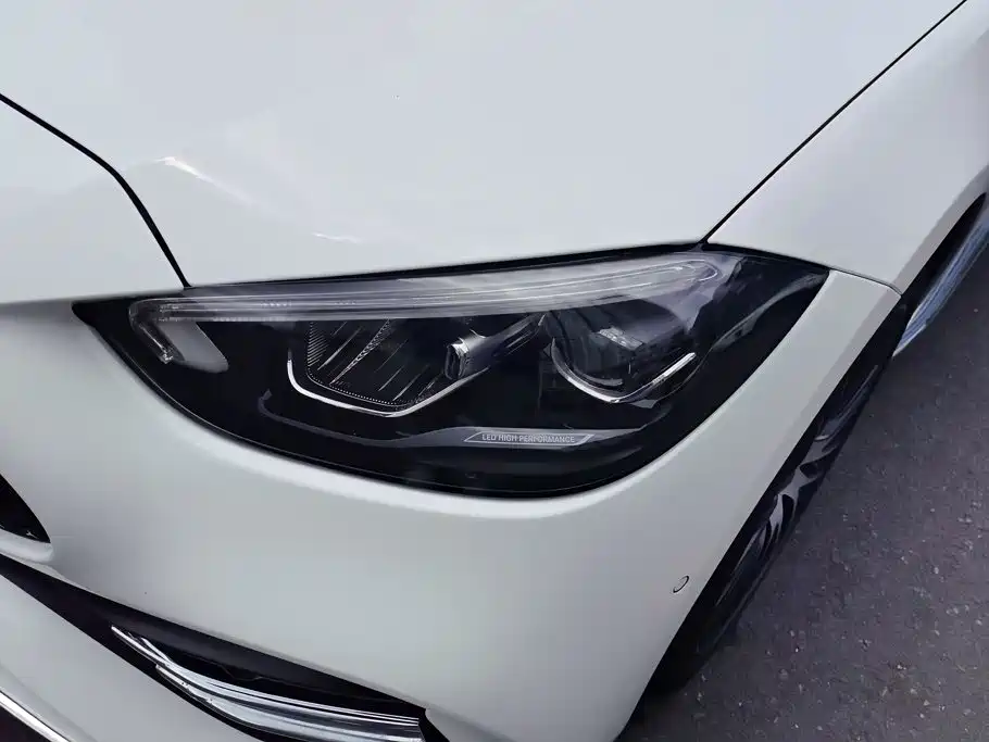 Mercedes-Benz C-Class — миниатюра 5