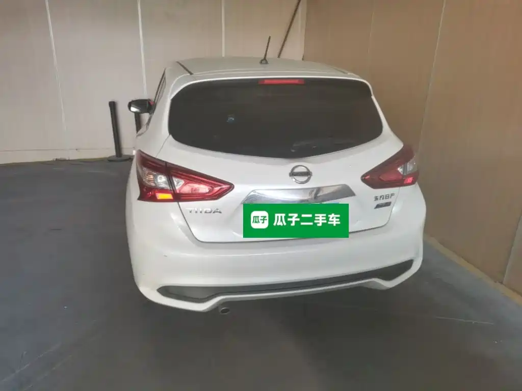 Nissan Tiida — миниатюра 6