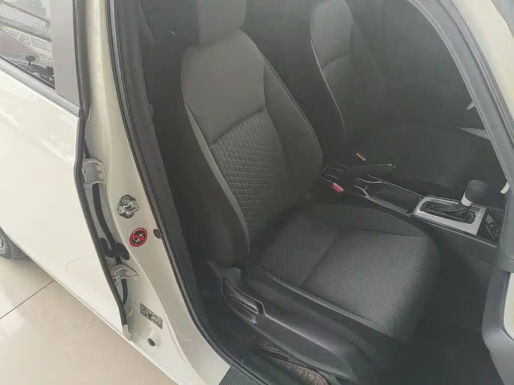 Honda Fit — миниатюра 25